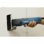 Makita 3 Amp Corded Variable Speed Oscillating Multi-Tool Kit With Blade, Sanding Pad, Sandpaper, Adapter, Hard Case