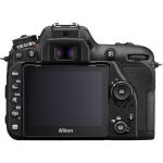 Nikon D7500 DSLR Camera with 18-140mm Lens