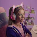 Razer - Kraken Kitty V2 Wired Gaming Headset with Chroma RGB Lighting - Quartz