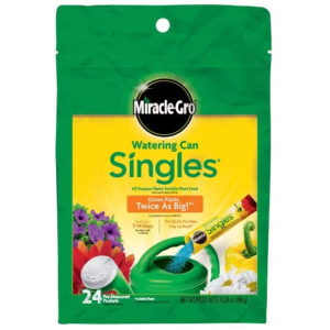 Miracle-Gro 10.24 oz Watering Can Singles Water-Soluble Plant Food Fertilizer Packets (24 Pre-Measured Packets)