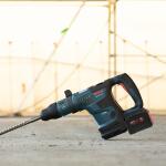 Bosch HitMan 18V 8 Amp SDS Max Variable Cordless Rotary Hammer Drill