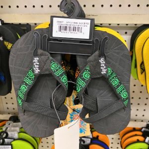 Splash Toddlers Boys FLip FLops Black/Green Size 9/10