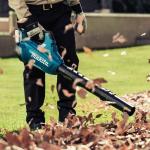 Makita(XBU02PT) 120 MPH 473 CFM 18-Volt X2 LXT (36-Volt) Lithium-Ion Brushless Cordless Leaf Blower Kit with 2 Batteries 5.0Ah and Charger