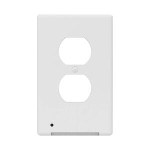 GLOCOVERWhite 1-Gang Duplex Outlet Wall Plate with Built-In Nightlight - GC-CCDO-W