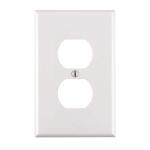 Leviton1-Gang White Duplex Outlet/Receptacle Nylon Midway/Midsize Wall Plate (R62-00PJ8-00W) (1-Pack)