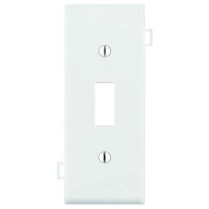 Leviton1-Gang White Toggle Nylon Standard Sectional Center Panel Wall Plate (1-Pack) - 905-0PSC1-00W