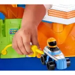 Fisher Price Little People Hot Wheels Racetrack